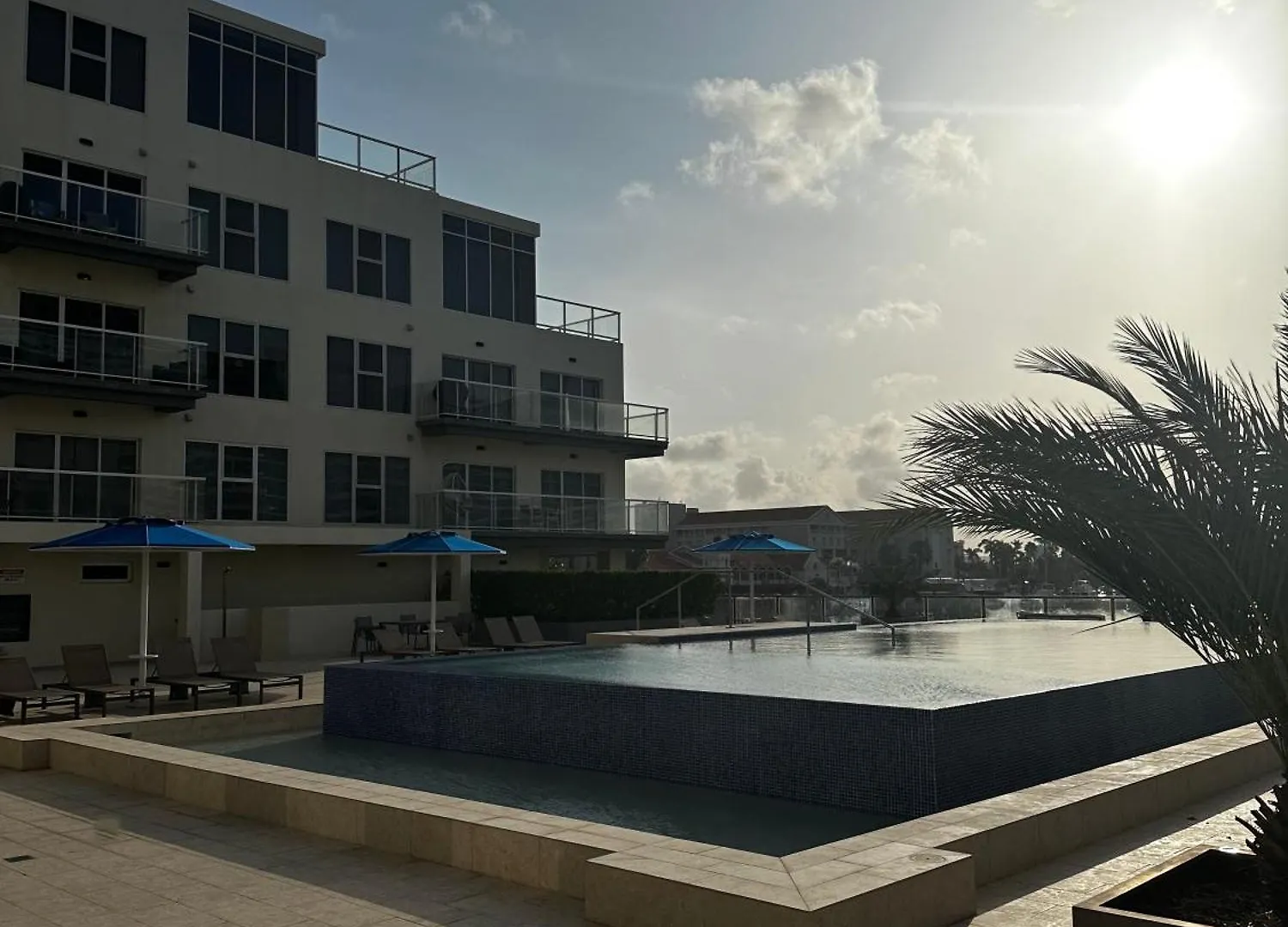 Aparthotel Ocean View Condo Overlooking The Caribbean Sea Oranjestad